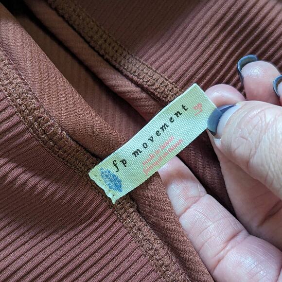 Free People Ruffle Me Up Leggings Brown Nutmeg Ribbed FP Movement Pants Large - Picture 4 of 6